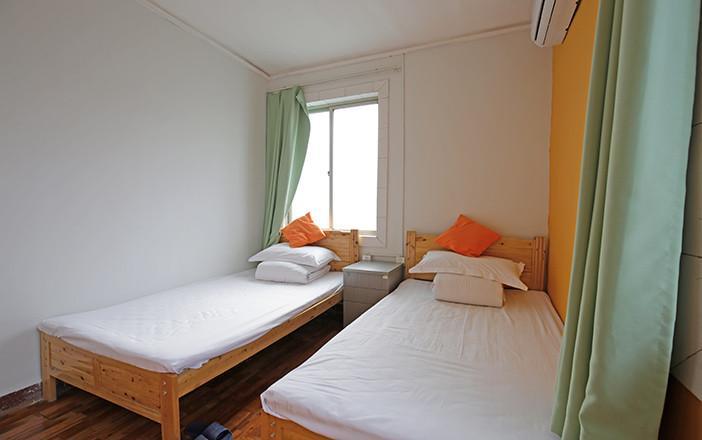 Zhuangse Chengdu Youth Hostel Εξωτερικό φωτογραφία